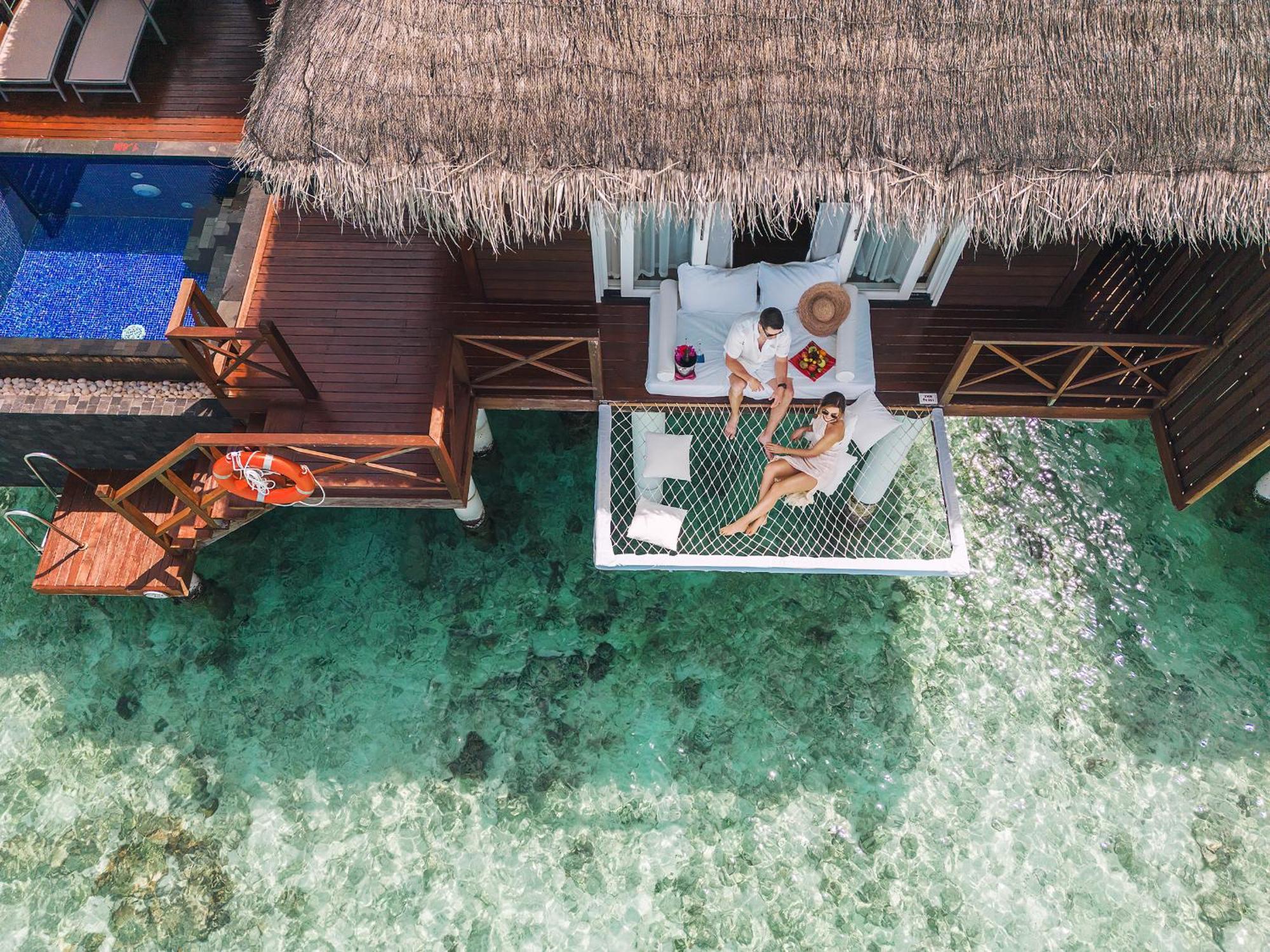 ホテル サン サイヤム ヴィルー リーフ Meedhoo  エクステリア 写真