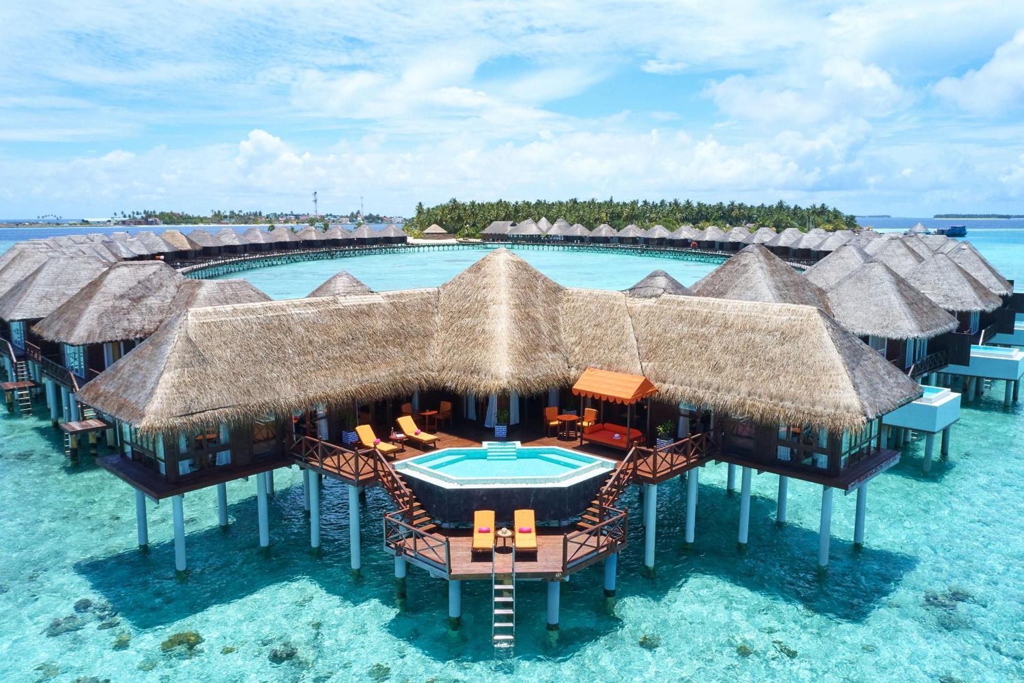 ホテル サン サイヤム ヴィルー リーフ Meedhoo  エクステリア 写真